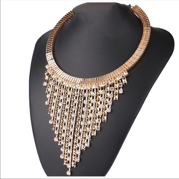 Gold Crystal Waterfall Necklace D26 - Picture 4 of 5